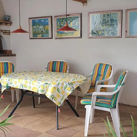 Aquamarina: Mediterranean Getaway With Garden And Sea Proximity *